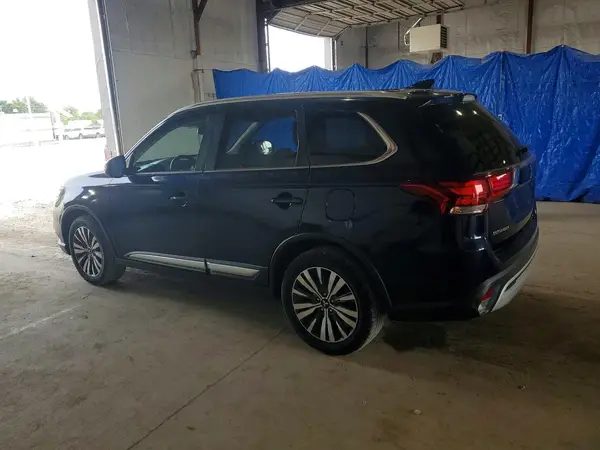 JA4AZ3A30LZ040755 2020 MITSUBISHI OUTLANDER - Image 2