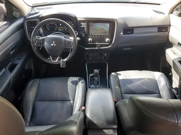 JA4AZ3A30LZ043378 2020 MITSUBISHI OUTLANDER - Image 8