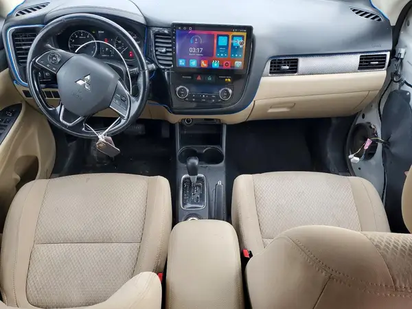 JA4AZ3A31GZ007379 2016 MITSUBISHI OUTLANDER - Image 8