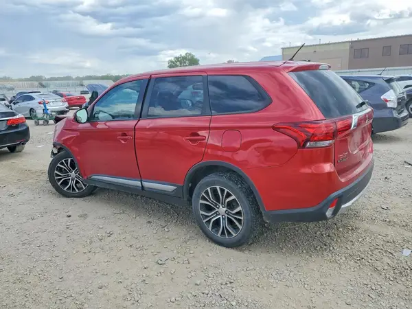 JA4AZ3A31GZ009018 2016 MITSUBISHI OUTLANDER - Image 2
