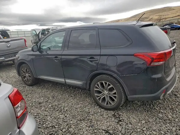 JA4AZ3A31GZ011724 2016 MITSUBISHI OUTLANDER - Image 2