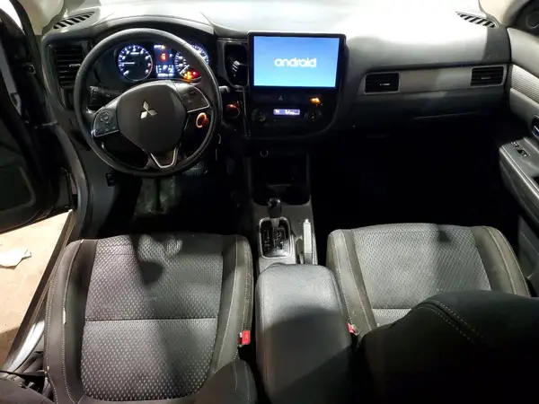 JA4AZ3A31GZ031553 2016 MITSUBISHI OUTLANDER - Image 8