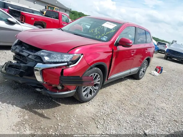 JA4AZ3A31HZ045017 2017 MITSUBISHI OUTLANDER - Image 2