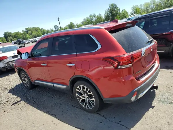 JA4AZ3A31JZ006868 2018 MITSUBISHI OUTLANDER - Image 2
