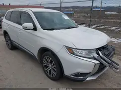 JA4AZ3A31JZ044987 2018 MITSUBISHI OUTLANDER