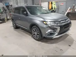 JA4AZ3A31JZ056265 2018 MITSUBISHI OUTLANDER