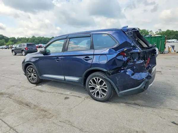 JA4AZ3A31JZ059294 2018 MITSUBISHI OUTLANDER - Image 2