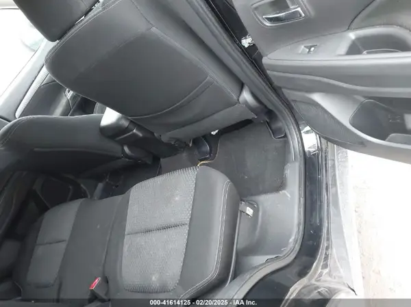 JA4AZ3A31JZ071302 2018 MITSUBISHI OUTLANDER - Image 8