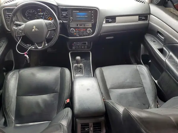 JA4AZ3A31KZ005351 2019 MITSUBISHI OUTLANDER - Image 8