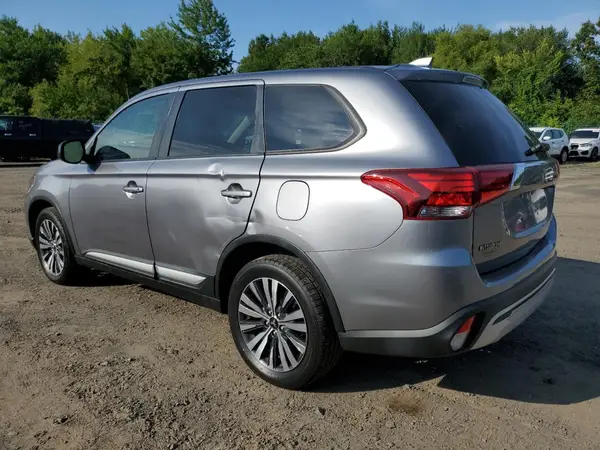 JA4AZ3A31KZ006130 2019 MITSUBISHI OUTLANDER - Image 2