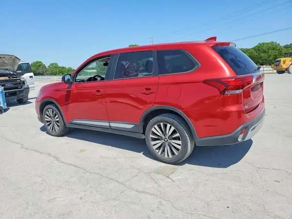 JA4AZ3A31KZ006953 2019 MITSUBISHI OUTLANDER - Image 2