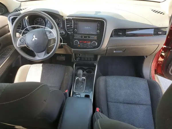 JA4AZ3A31KZ006953 2019 MITSUBISHI OUTLANDER - Image 8