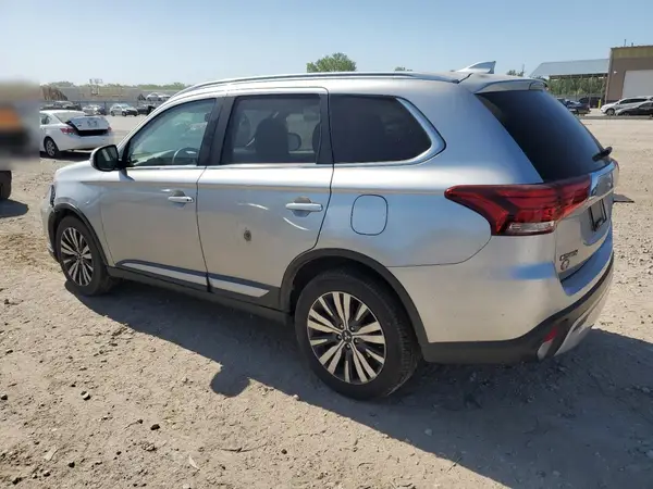 JA4AZ3A31KZ009299 2019 MITSUBISHI OUTLANDER - Image 2