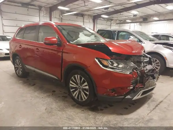 JA4AZ3A31KZ014924 2019 MITSUBISHI OUTLANDER - Image 1