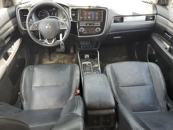JA4AZ3A31KZ018682 2019 MITSUBISHI OUTLANDER - Image 8