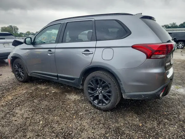 JA4AZ3A31KZ032324 2019 MITSUBISHI OUTLANDER - Image 2