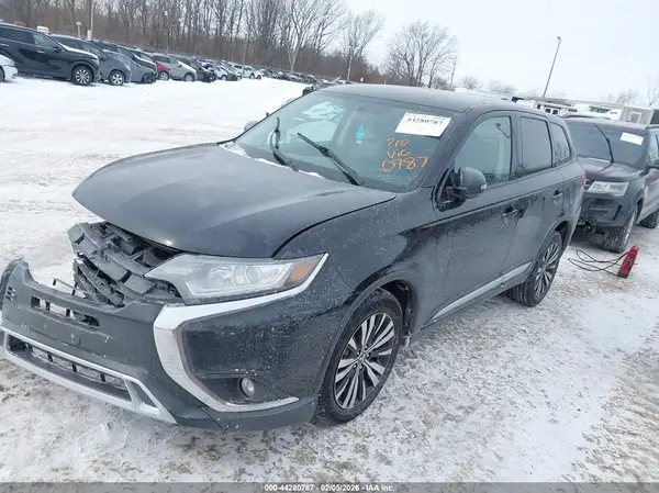 JA4AZ3A31KZ034090 2019 MITSUBISHI OUTLANDER - Image 2