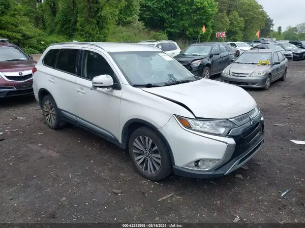 JA4AZ3A31KZ036096 2019 MITSUBISHI OUTLANDER - Image 1
