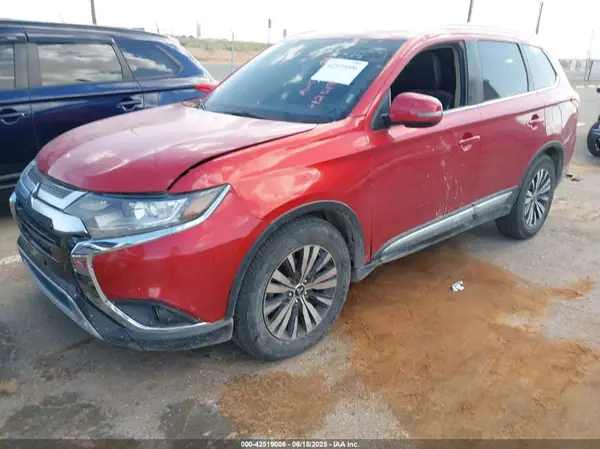 JA4AZ3A31KZ040438 2019 MITSUBISHI OUTLANDER - Image 2