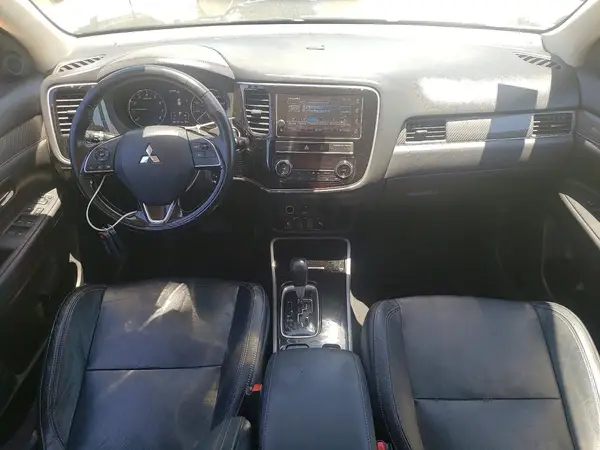 JA4AZ3A31KZ041234 2019 MITSUBISHI OUTLANDER - Image 8