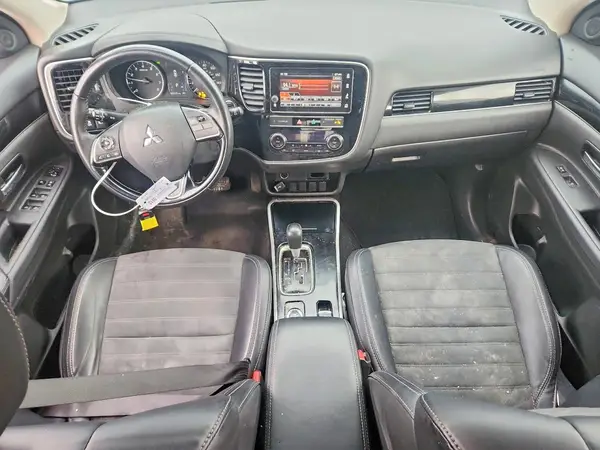 JA4AZ3A31KZ043467 2019 MITSUBISHI OUTLANDER - Image 8