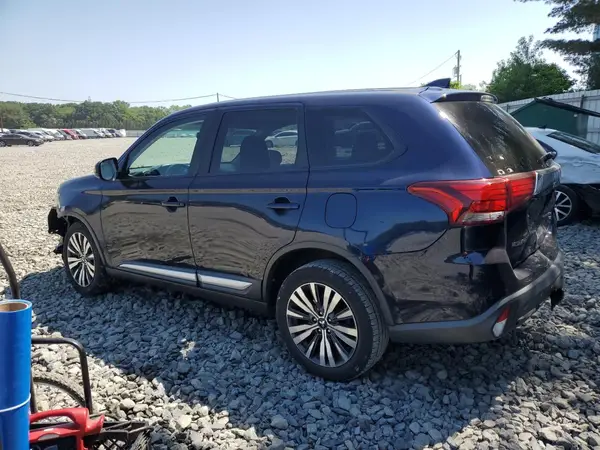 JA4AZ3A31KZ044909 2019 MITSUBISHI OUTLANDER - Image 2