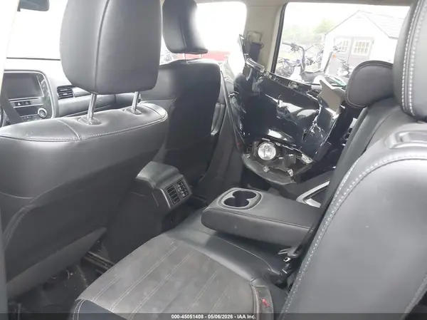 JA4AZ3A31KZ047566 2019 MITSUBISHI OUTLANDER - Image 8