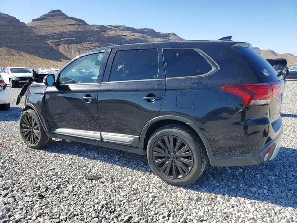 JA4AZ3A31KZ050712 2019 MITSUBISHI OUTLANDER - Image 2