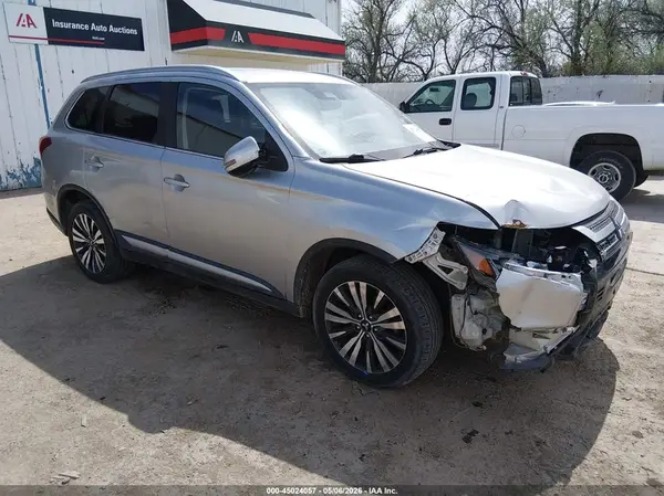 JA4AZ3A31LZ024497 2020 MITSUBISHI OUTLANDER - Image 1
