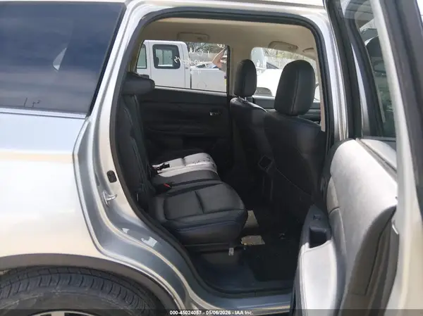 JA4AZ3A31LZ024497 2020 MITSUBISHI OUTLANDER - Image 8