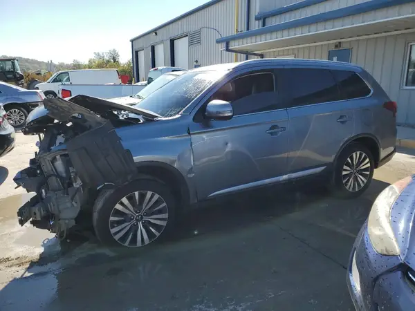 JA4AZ3A31LZ024693 2020 MITSUBISHI OUTLANDER - Image 1