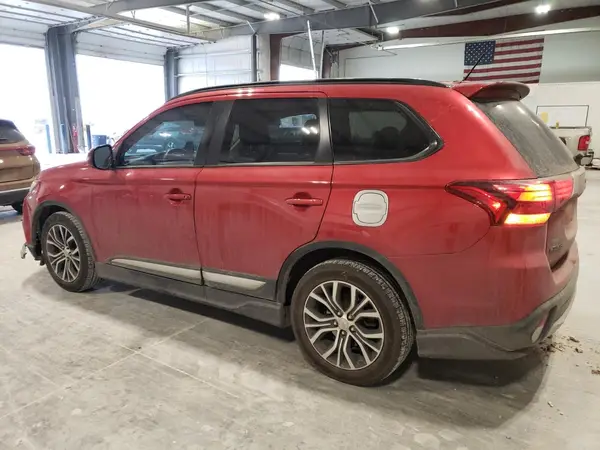 JA4AZ3A32GZ002594 2016 MITSUBISHI OUTLANDER - Image 2