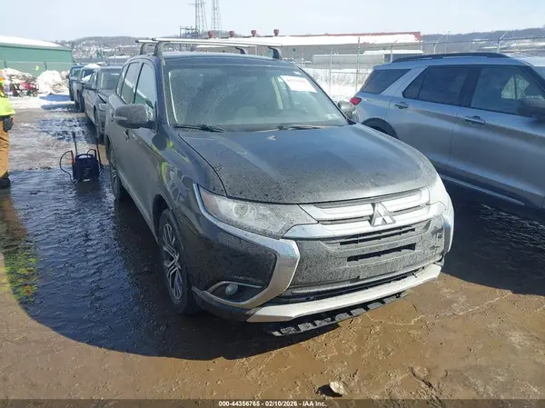 JA4AZ3A32GZ003101 2016 MITSUBISHI OUTLANDER - Image 1