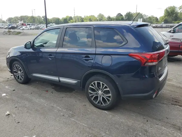 JA4AZ3A32GZ007620 2016 MITSUBISHI OUTLANDER - Image 2