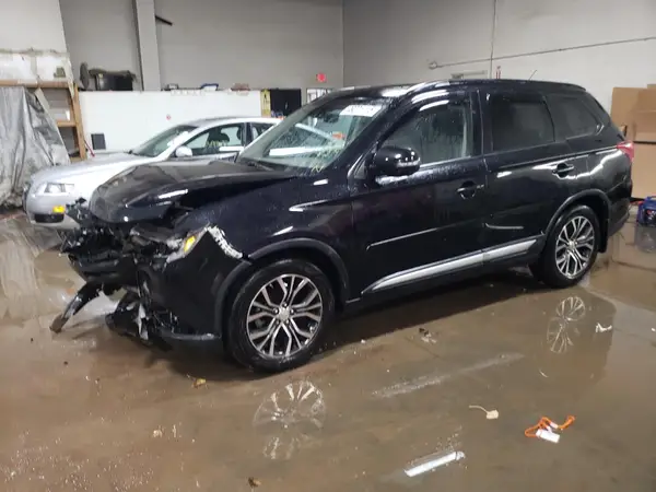 JA4AZ3A32GZ009741 2016 MITSUBISHI OUTLANDER - Image 1