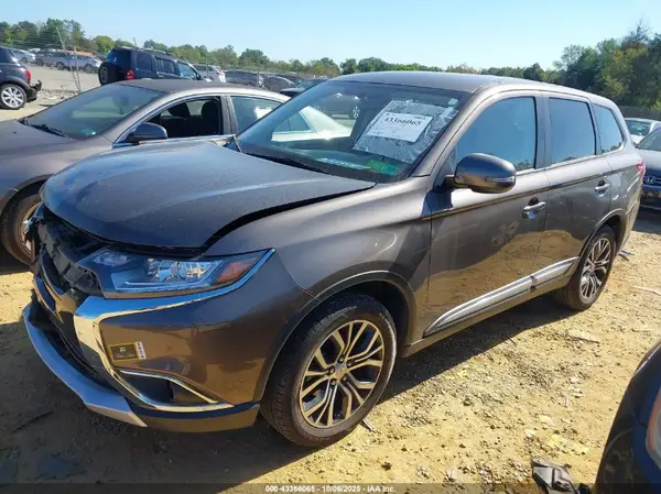 JA4AZ3A32GZ017855 2016 MITSUBISHI OUTLANDER - Image 2