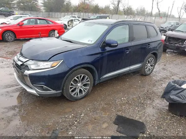 JA4AZ3A32GZ020710 2016 MITSUBISHI OUTLANDER - Image 2