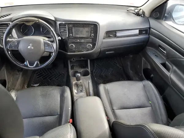 JA4AZ3A32GZ025258 2016 MITSUBISHI OUTLANDER - Image 8