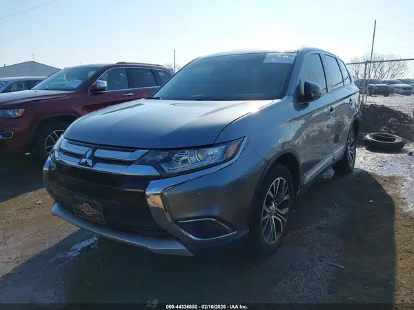 JA4AZ3A32GZ031691 2016 MITSUBISHI OUTLANDER - Image 2