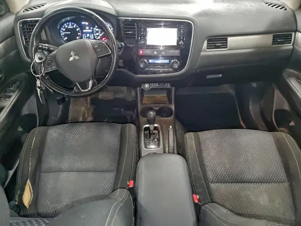JA4AZ3A32GZ034512 2016 MITSUBISHI OUTLANDER - Image 8