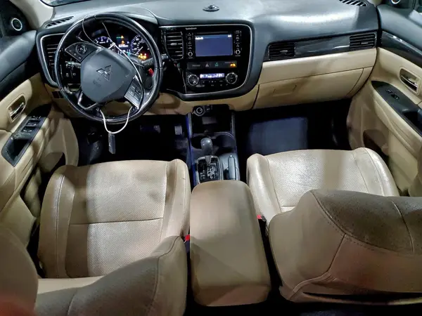 JA4AZ3A32GZ045199 2016 MITSUBISHI OUTLANDER - Image 8