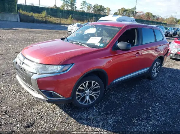 JA4AZ3A32GZ048099 2016 MITSUBISHI OUTLANDER - Image 2
