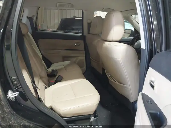JA4AZ3A32HZ006050 2017 MITSUBISHI OUTLANDER - Image 8