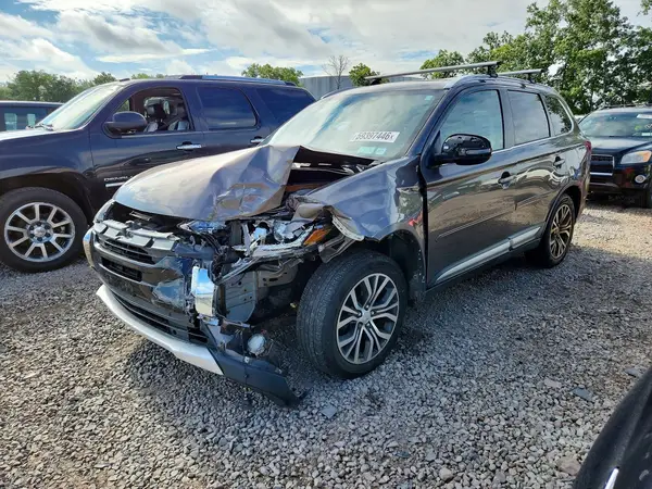 JA4AZ3A32HZ015573 2017 MITSUBISHI OUTLANDER - Image 1