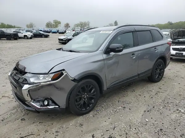 JA4AZ3A32JZ021069 2018 MITSUBISHI OUTLANDER - Image 1