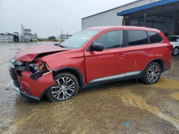 JA4AZ3A32JZ058185 2018 MITSUBISHI OUTLANDER - Image 1