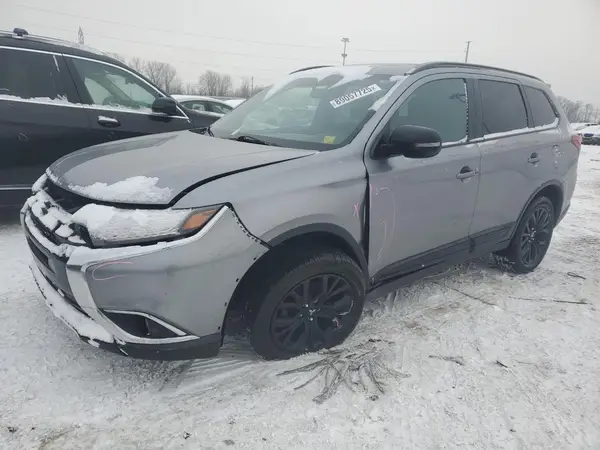 JA4AZ3A32JZ063869 2018 MITSUBISHI OUTLANDER - Image 1