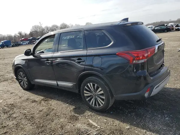 JA4AZ3A32KZ005245 2019 MITSUBISHI OUTLANDER - Image 2