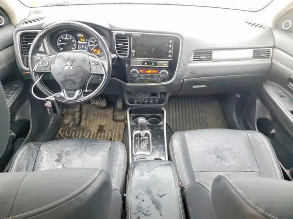 JA4AZ3A32KZ005391 2019 MITSUBISHI OUTLANDER - Image 8