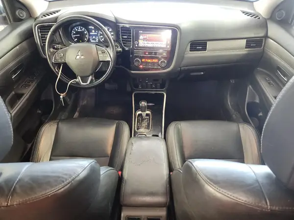JA4AZ3A32KZ010798 2019 MITSUBISHI OUTLANDER - Image 8